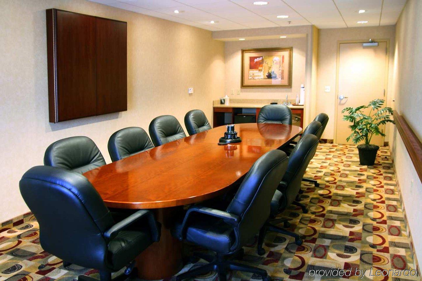 Hampton Inn & Suites Bloomington-Normal Servizi foto