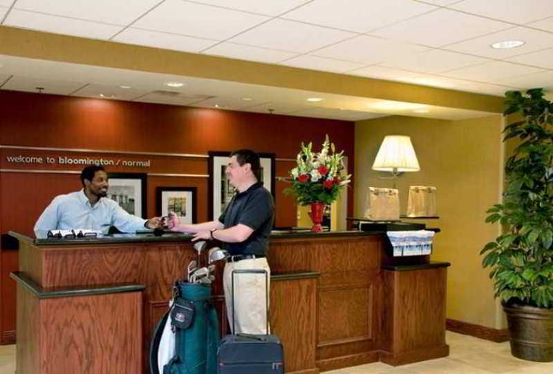 Hampton Inn & Suites Bloomington-Normal Esterno foto